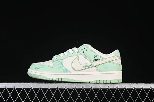 All categories Nk SB Dunk Series Nk SB Dunk Low High-end customized low-top sneakers Nike SB Dunk Low Beige Labubu Anniversary high-end customized low-top casual sneakers SR2025-006